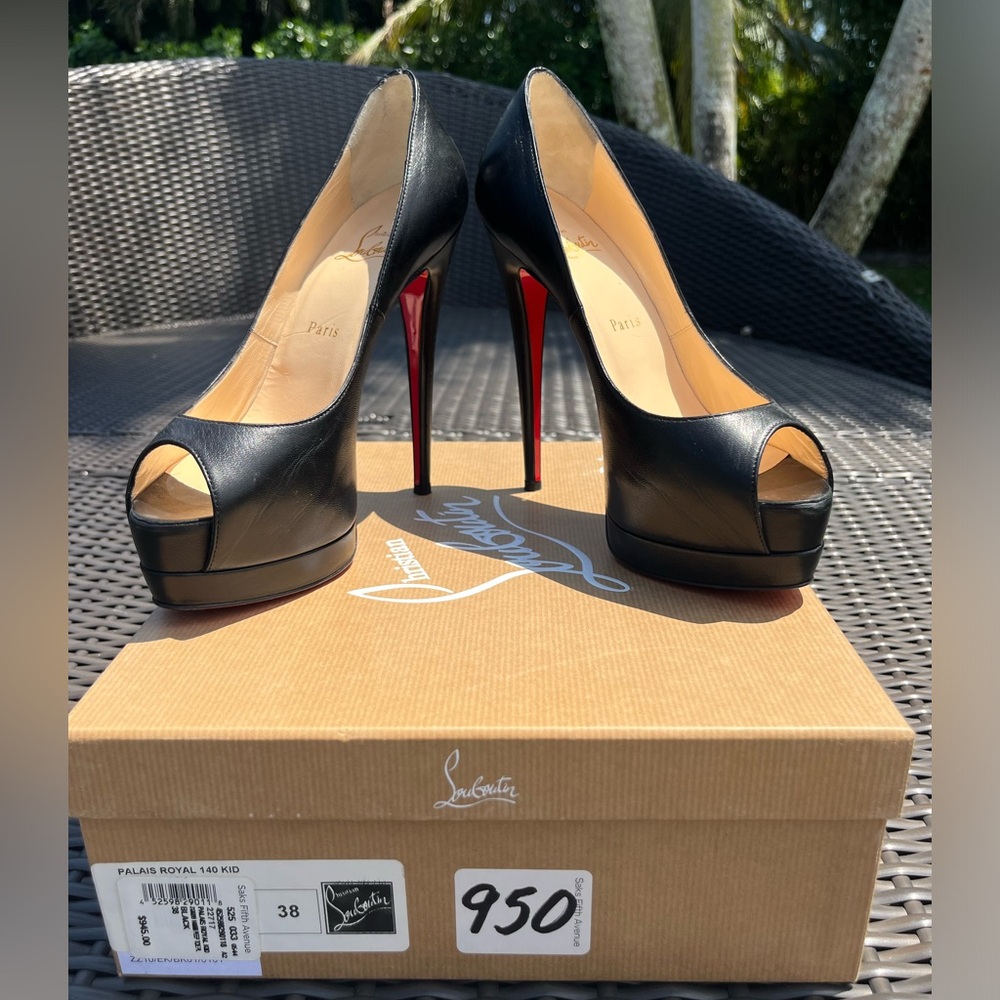 Christian Louboutin Palais Royal 38 Heels